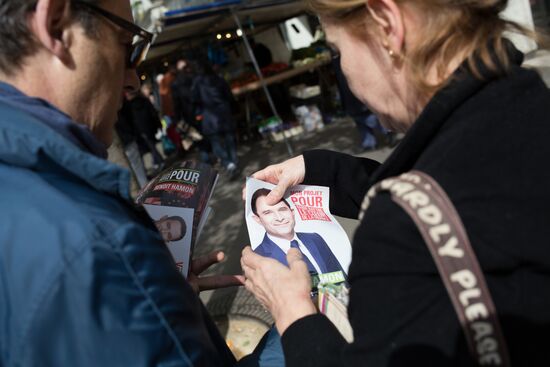 Electoral campaign in Paris