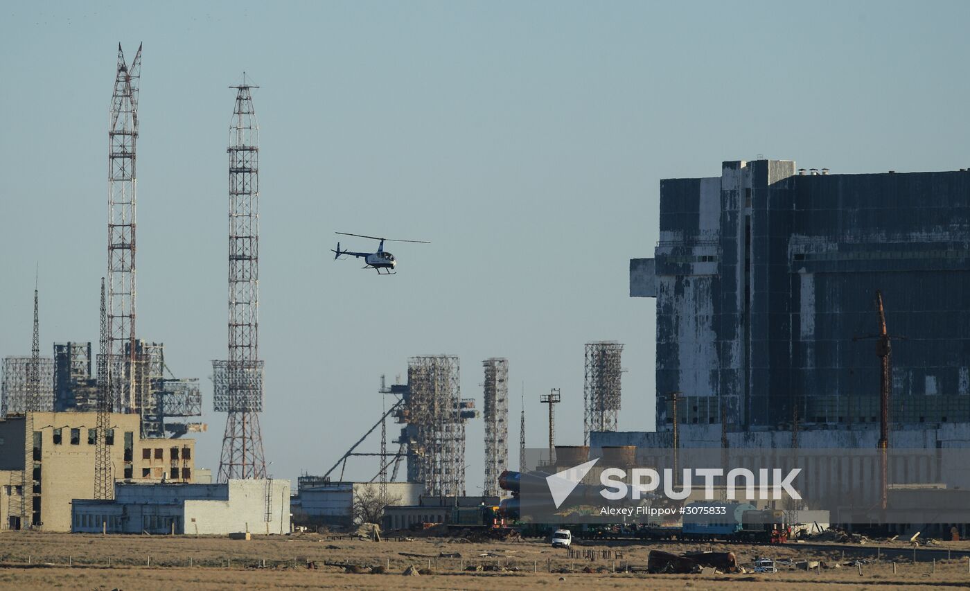 Soyuz FG carrier rocket with Soyuz MS-04 manned spacecraft moved to launch pad