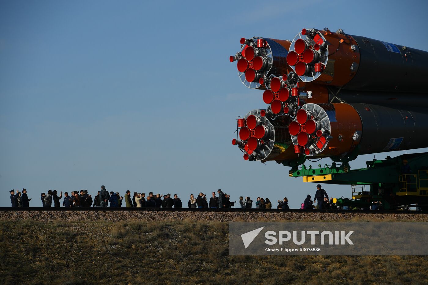 Soyuz FG carrier rocket with Soyuz MS-04 manned spacecraft moved to launch pad