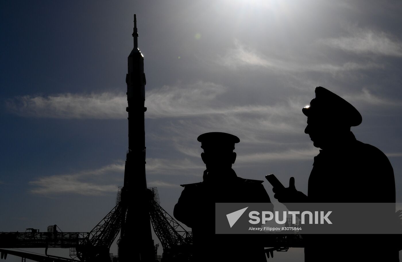 Soyuz FG carrier rocket with Soyuz MS-04 manned spacecraft moved to launch pad