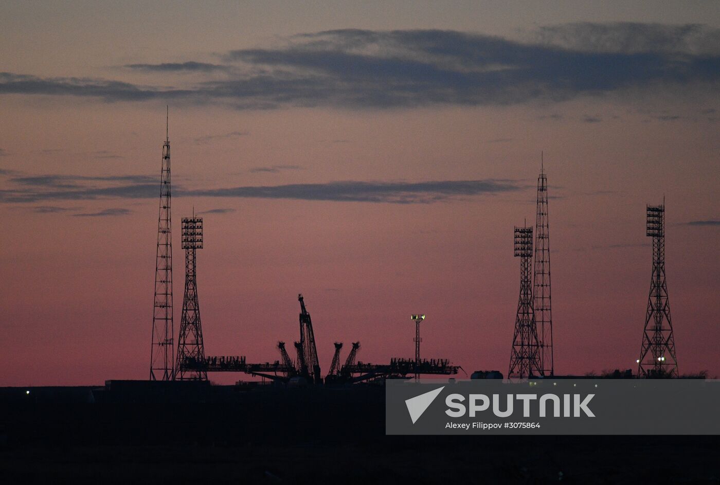Soyuz FG carrier rocket with Soyuz MS-04 manned spacecraft moved to launch pad