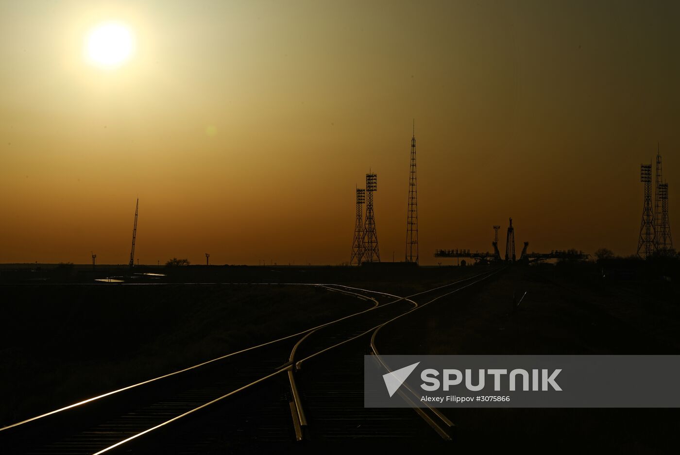 Soyuz FG carrier rocket with Soyuz MS-04 manned spacecraft moved to launch pad