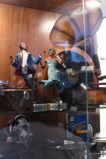 The House of Vintage Music opens in Moscow
