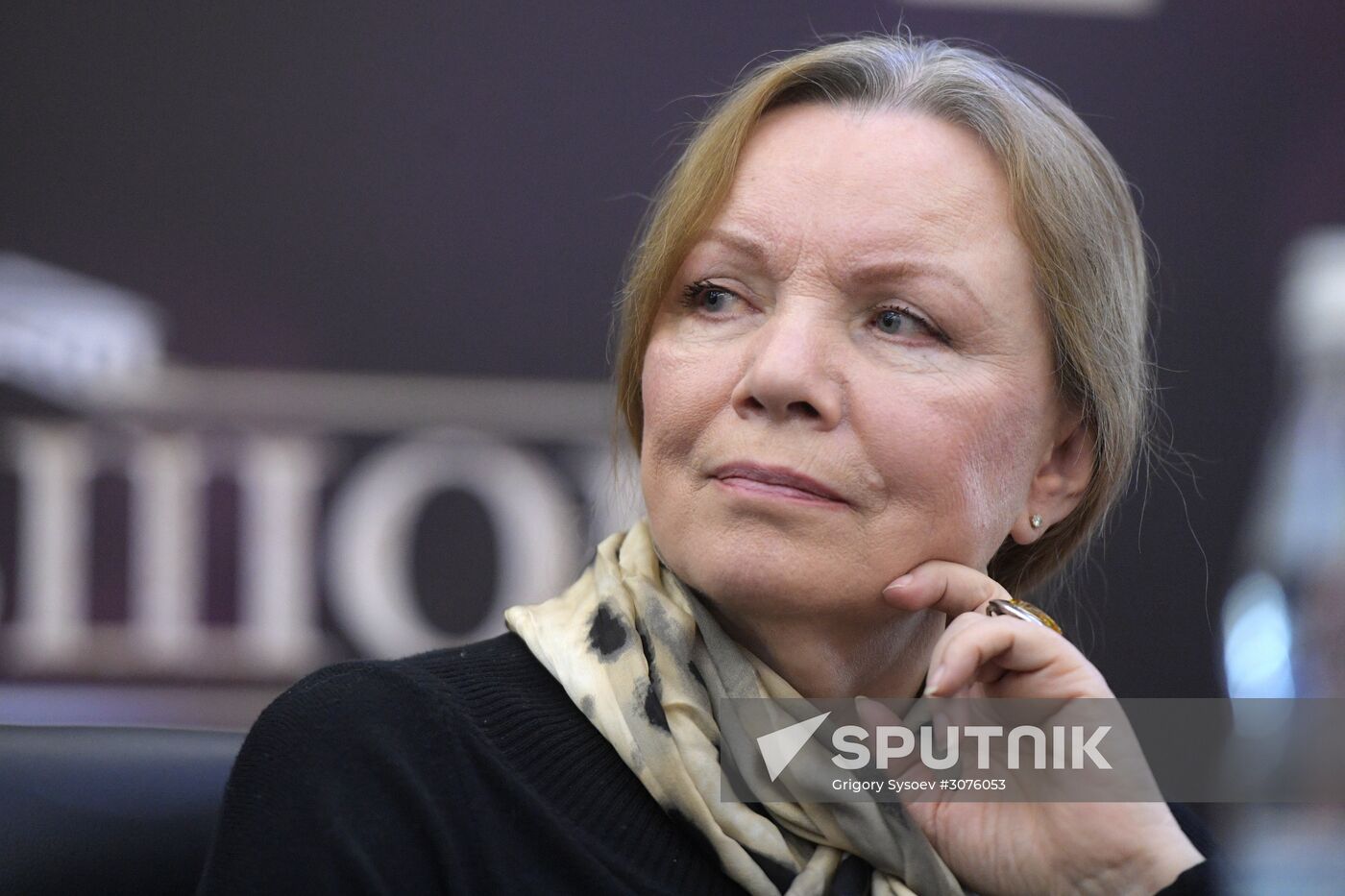 Press conference on Valery Todorovsky's movie "Large"