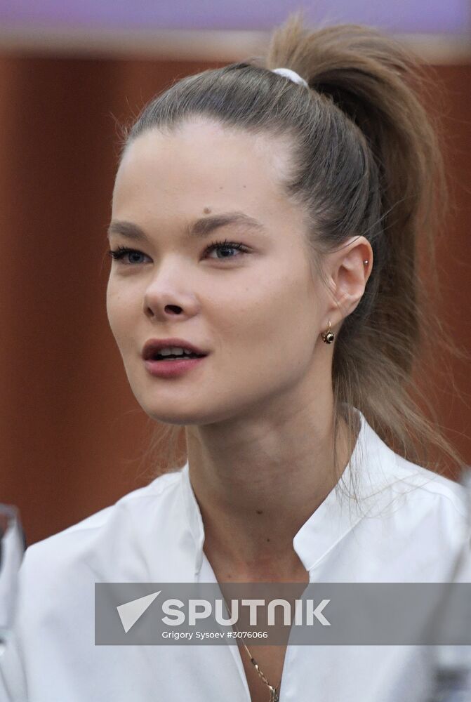 Press conference on Valery Todorovsky's movie "Large"