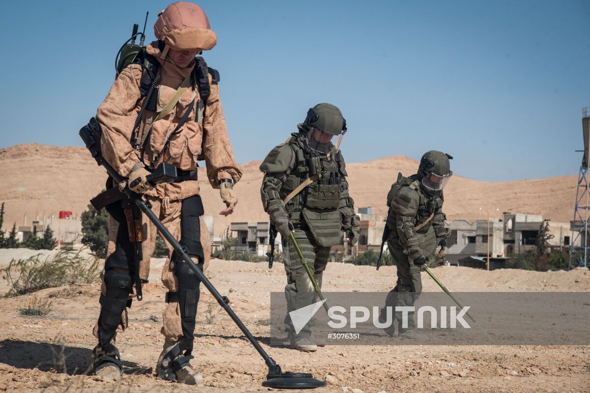 Russian mine pickers use new robotic systems during mine lifting in Palmyra