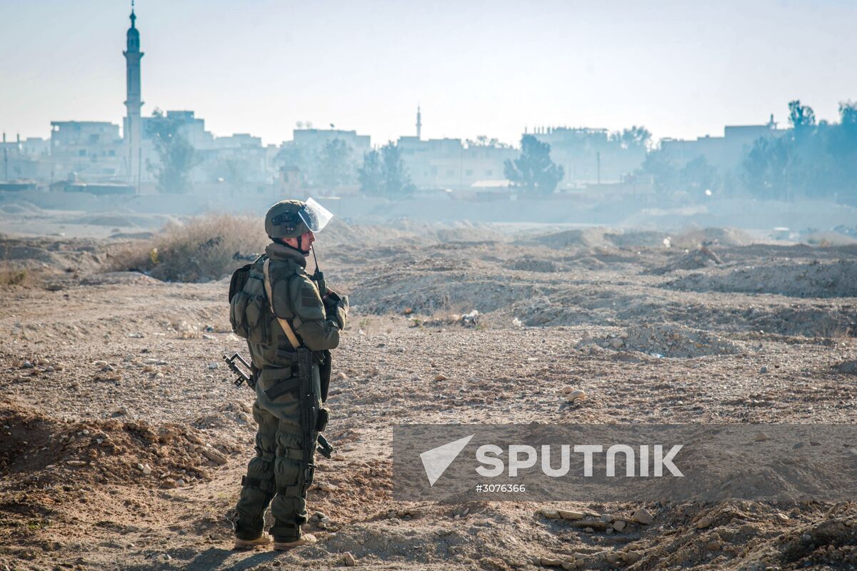 Russian mine pickers use new robotic systems during mine lifting in Palmyra