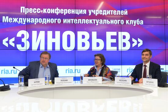 News conference with Zinoviev Club founders