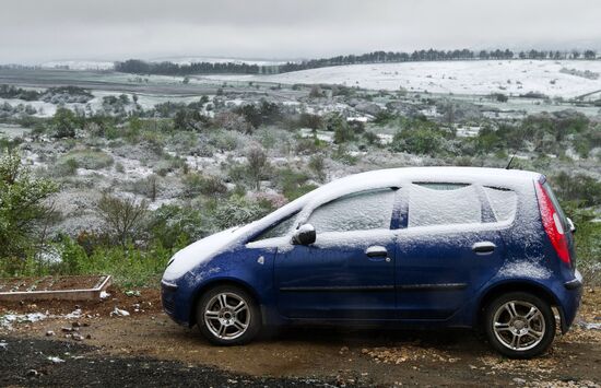 Snow in Crimea