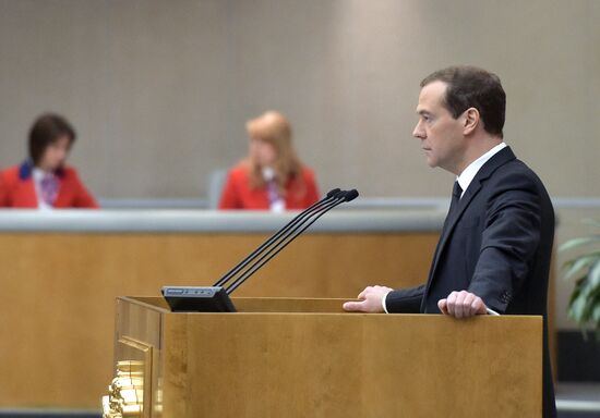 Prime Minister Medvedev speaks at State Duma meeting