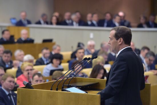 Prime Minister Dmitry Medvedev presents Government report at State Duma