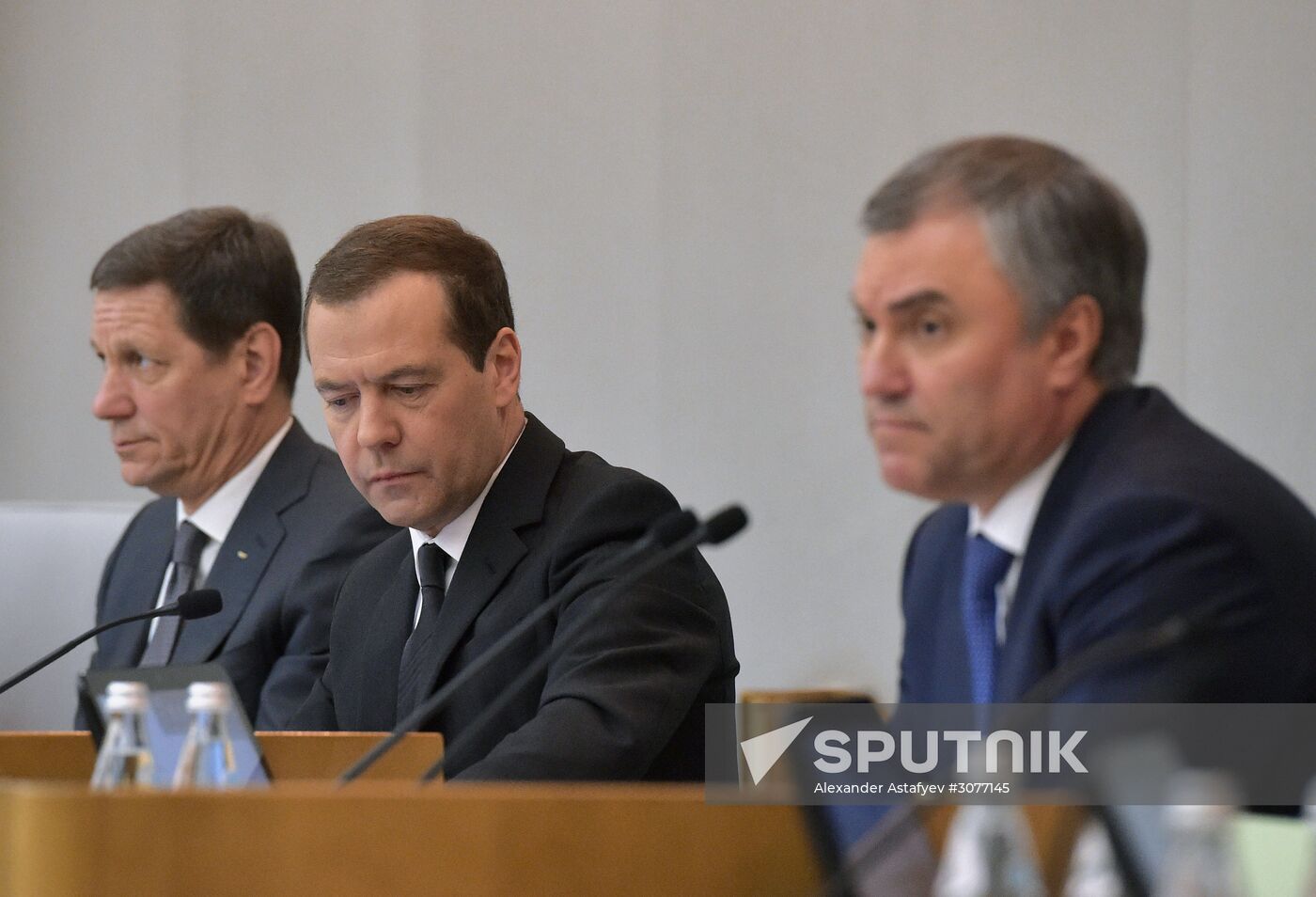 Prime Minister Medvedev speaks at State Duma meeting