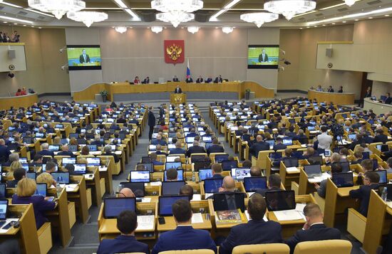 Prime Minister Dmitry Medvedev presents Government report at State Duma