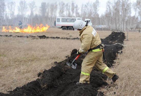 Emergencies Ministry holds wildfire drills in Chelyabinsk Region
