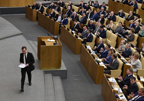Prime Minister Dmitry Medvedev presents Government report at State Duma