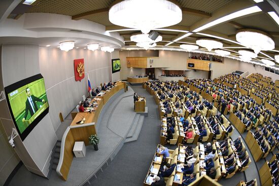 Prime Minister Dmitry Medvedev presents Government report at State Duma