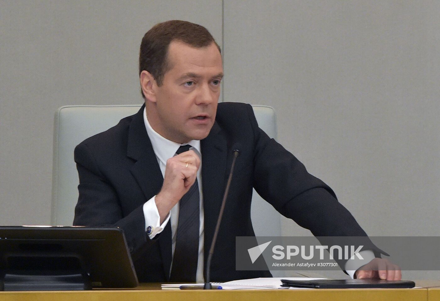 Prime Minister Dmitry Medvedev presents Government report at State Duma