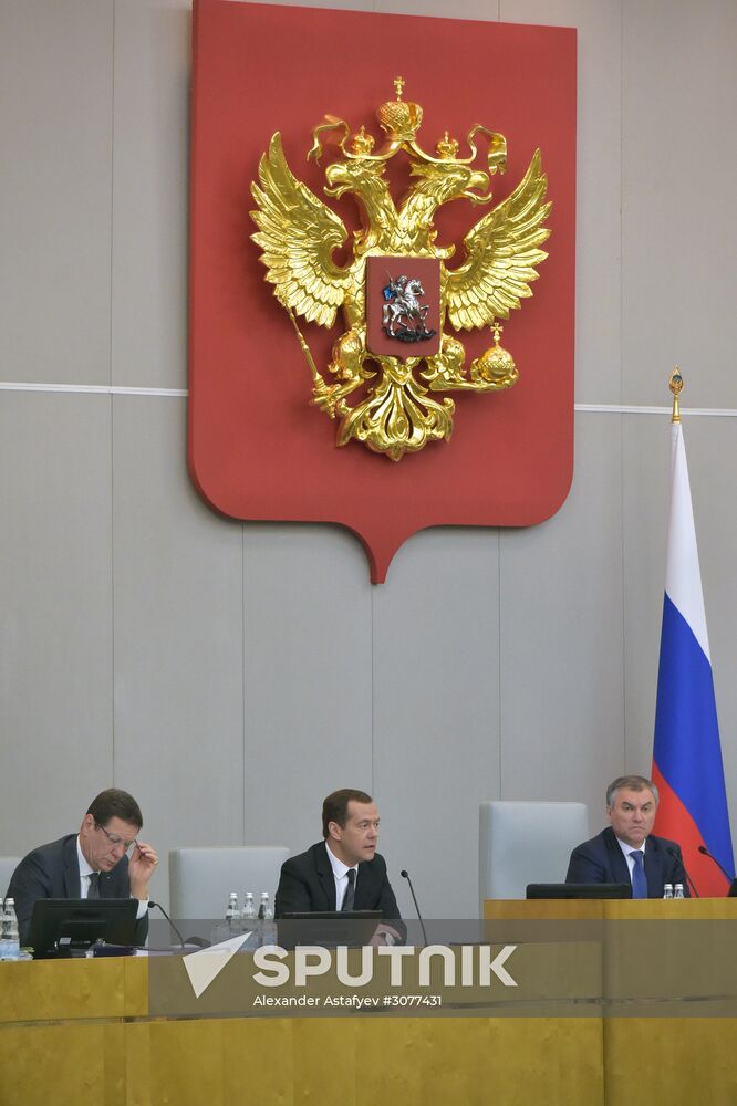 Prime Minister Dmitry Medvedev presents Government report at State Duma