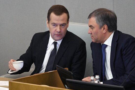 Prime Minister Dmitry Medvedev presents Government report at State Duma