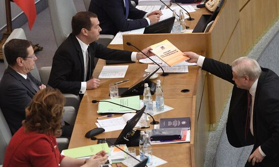 Prime Minister Dmitry Medvedev addresses plenary meeting in the State Duma