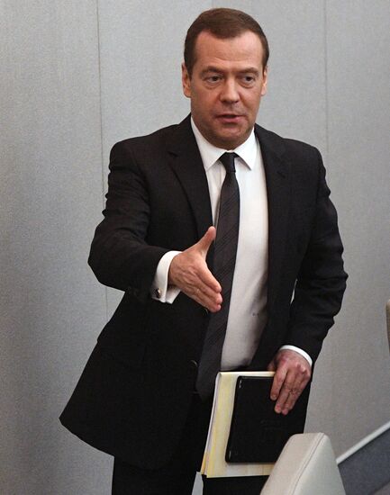 Prime Minister Dmitry Medvedev addresses plenary meeting in the State Duma