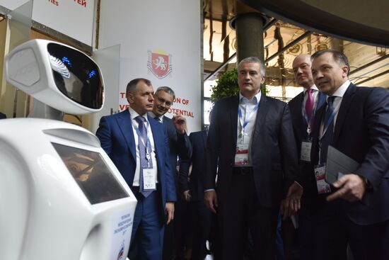 Yalta International Economic Forum in Crimea. Day One