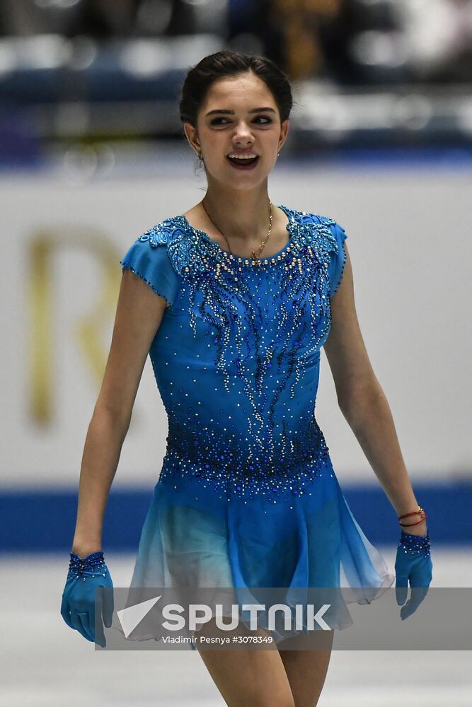 ISU World Team Trophy in Figure Skating. Women. Short program