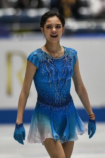 ISU World Team Trophy in Figure Skating. Women. Short program
