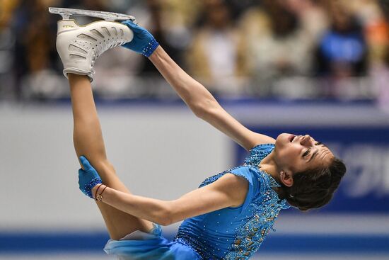 ISU World Team Trophy in Figure Skating. Women. Short program