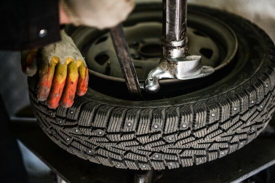 Tire service center in Veliky Novgorod