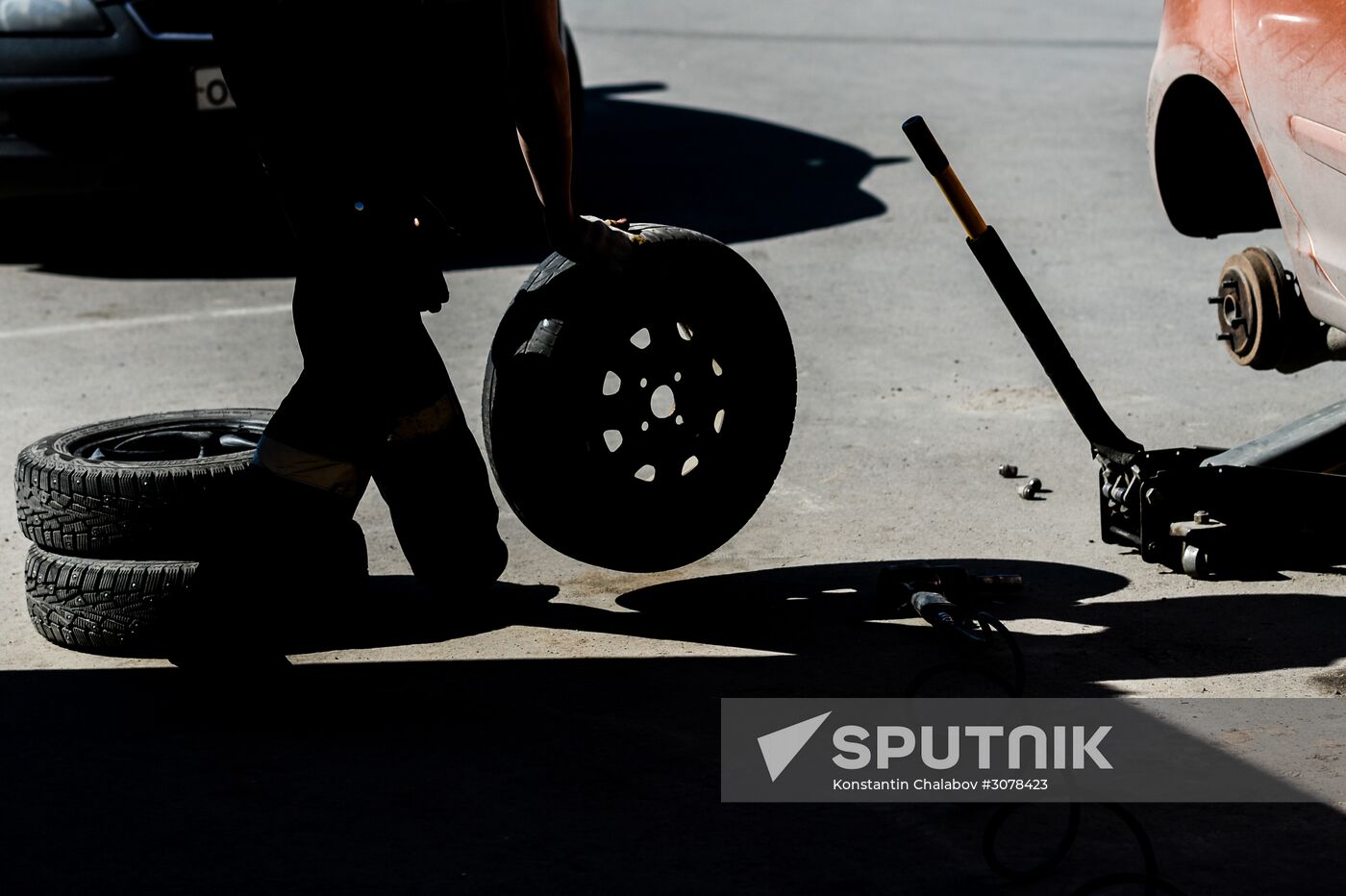 Tire service center in Veliky Novgorod