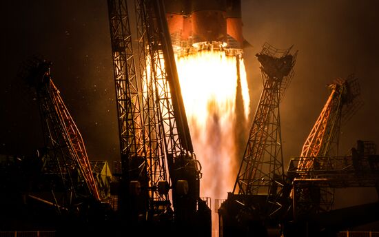 Launch of Soyuz-FG carrier rocket with Soyuz MS-04 aboard from Baikonur space center