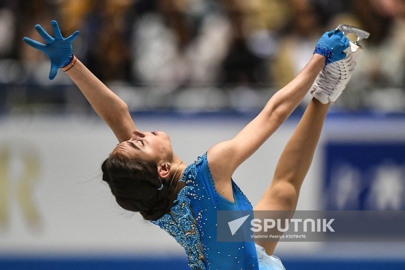 ISU World Team Trophy in Figure Skating. Women. Short program