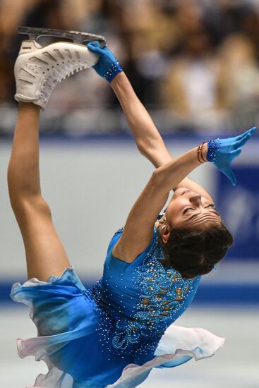 ISU World Team Trophy in Figure Skating. Women. Short program