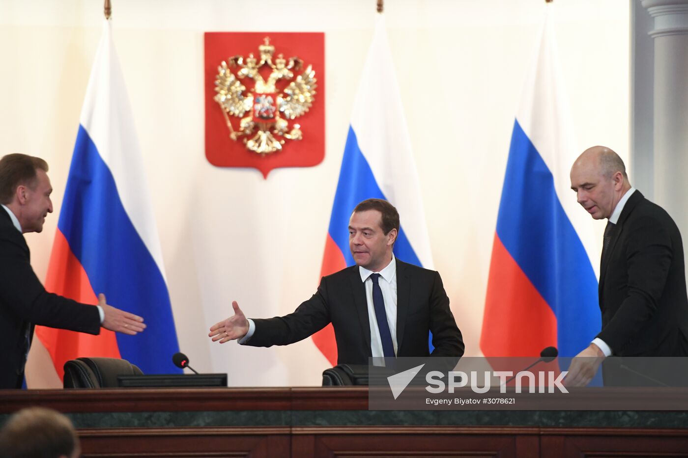 PM Medvedev attends expanded meeting of Finance Ministry Board