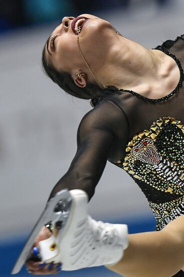 ISU World Team Trophy in Figure Skating. Women. Short program