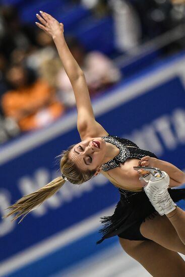 ISU World Team Trophy in Figure Skating. Women. Short program