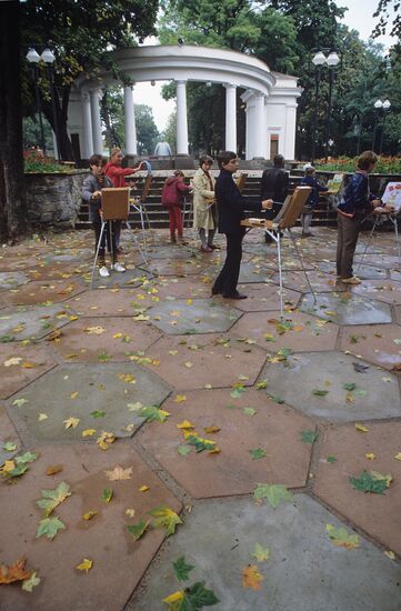 Young artist art club in Zhytomyr
