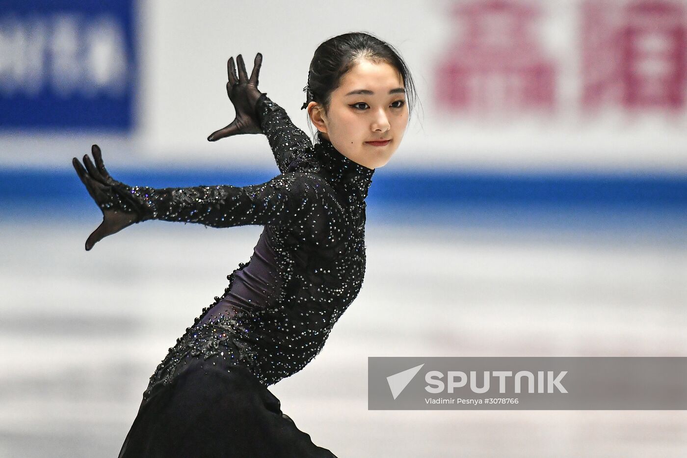 ISU World Team Trophy in Figure Skating. Women. Short program