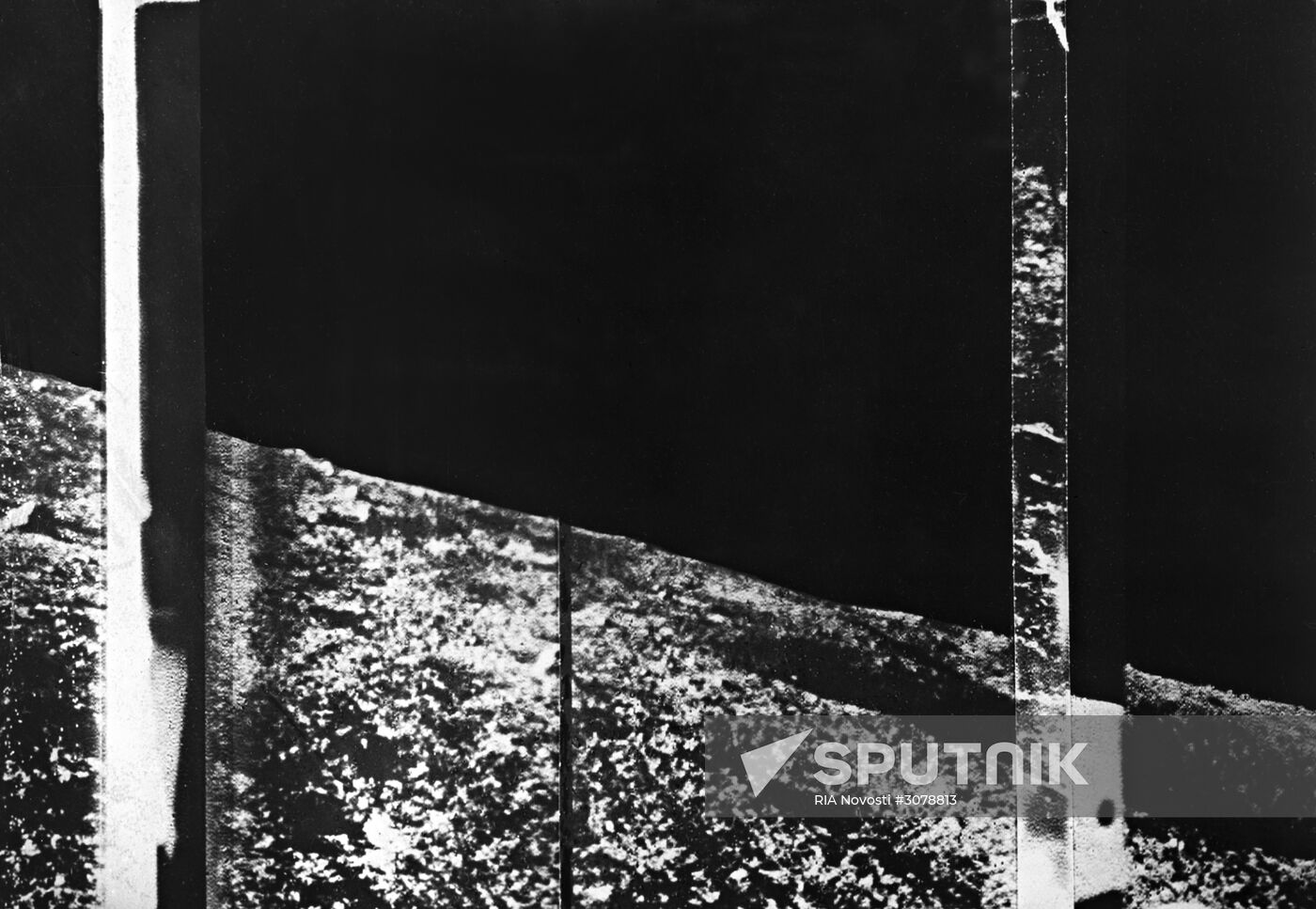 Luna 9 automatic interplanetary probe