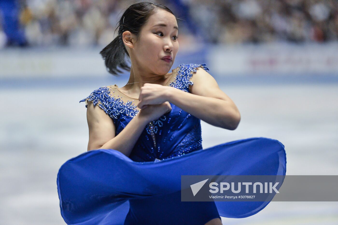 ISU World Team Trophy in Figure Skating. Women. Short program