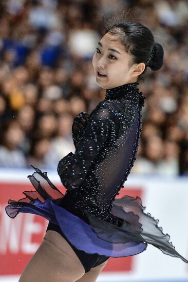 Figure skating. ISU World Team Trophy. Women. Short program