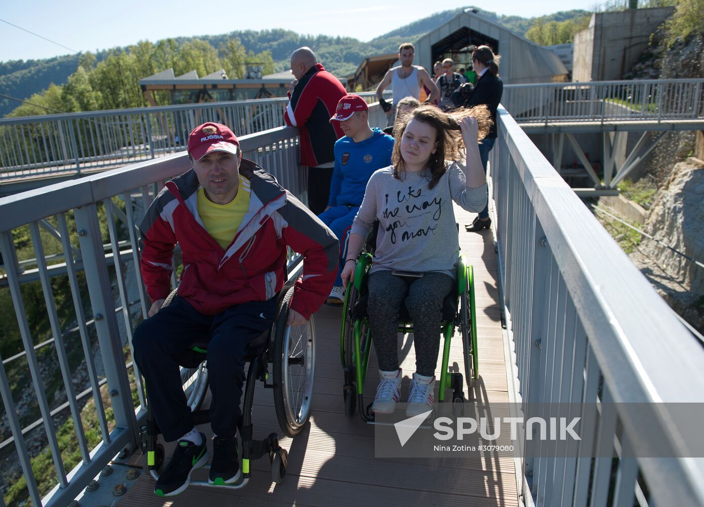 Russian Paralympic cycling team tours Skypark in Sochi