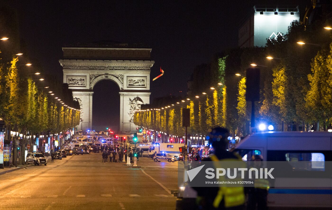 Aftermath of Paris shooting near Champs-Elysees