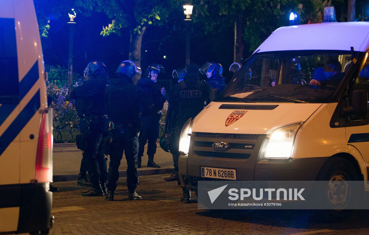 Aftermath of Paris shooting near Champs-Elysees
