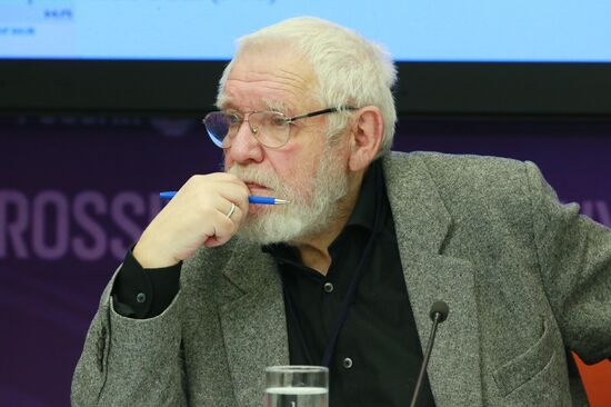 Multimedia roundtable discussion Promoting Innovative Medical Device Projects in Russia