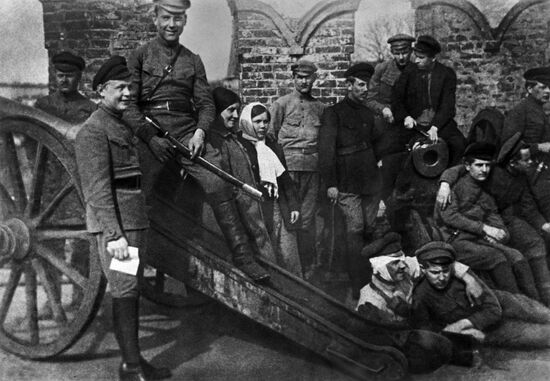 Latvian Riflemen in Kremlin