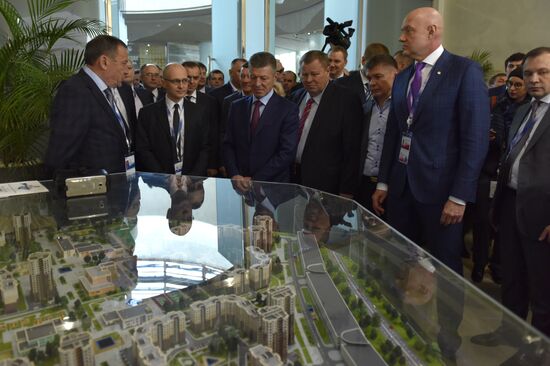 Yalta International Economic Forum in Crimea. Day two