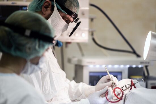 ENT surgeon from Veliky Novgorod