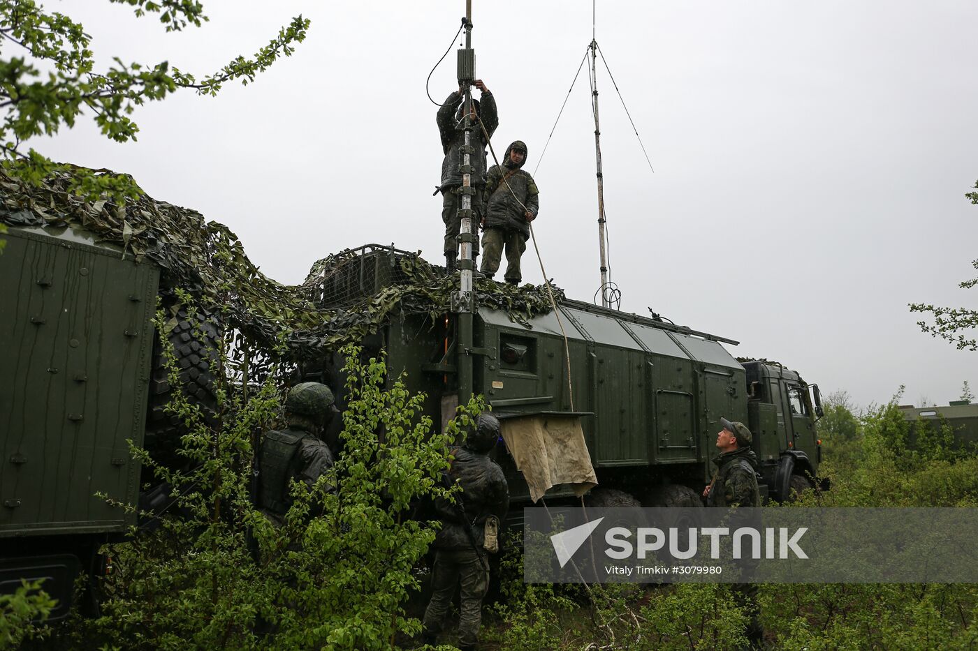 Command post drill with Southern Military District's missile units